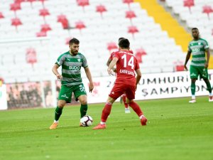 Bursaspor’da Tunay Torun sevinci