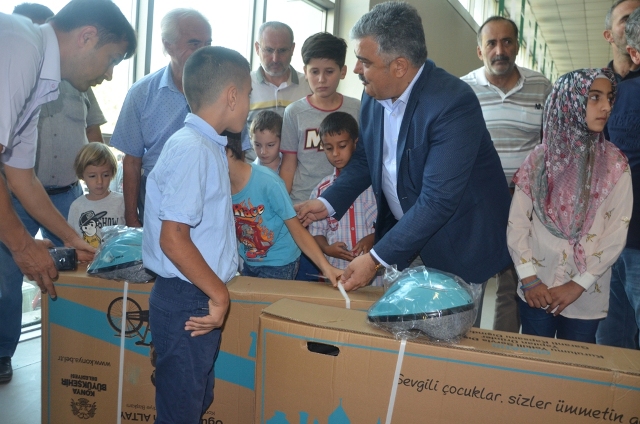 Çocuklardan Uğur Başkan’a Teşekkür