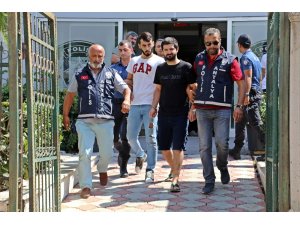 Güvenlik müdürünü öldüren zanlılar üstlerini bile değiştiremeden yakalandılar