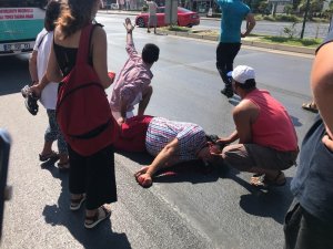 Otobüsün çarptığı Norveçli turist ağır yaralandı