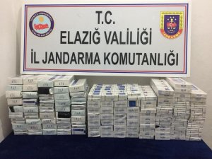 Şüpheli araçtan kaçak sigara çıktı