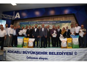 Büyükşehir’den bin 500 çiftçiye yem bitkisi tohumu desteği