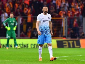 Burak Yılmaz, Galatasaray'daki gollerini aştı