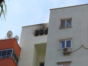 Antalya’da asansör makine dairesindeki yangın korkuttu