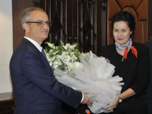 Konya Teknik Üniversitesi rektörü Babür Özçelik göreve başladı