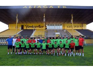 Şimşek: “Aliağa’nın 3. Lig özlemine son vereceğiz”