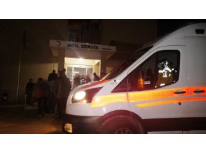 Üzüm işçilerini taşıyan otobüs devrildi: 31 yaralı