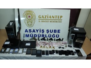 Gaziantep’te fuhuş operasyonunda 43 gözaltı