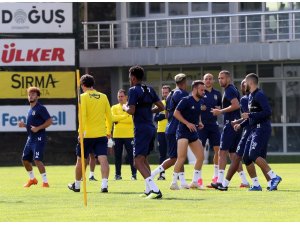 Fenerbahçe, Atiker Konyaspor maçı hazırlıklarını sürdürüyor