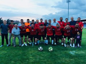 Kurumlar Arası Futbol Turnuvası’nda çeyrek finale doğru