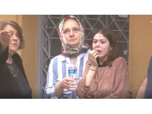 Ailesinin işyeri alev aldı genç kız göz yaşlarına boğuldu