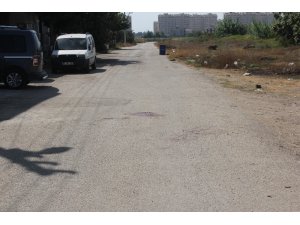 Kanlar içinde yardım isteyen kadın hastaneye kaldırıldı