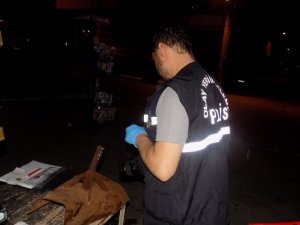 Eski eşinin yüzünü şişeyle parçaladı