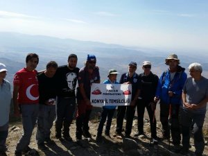 Konyalı dağcılar Ildız Dağı’nda zirve yaptı