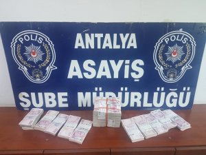 Güvenini kazandığı Alman arkadaşının önce ev anahtarını koplaladı ardından 650 bin TL’sini çaldı