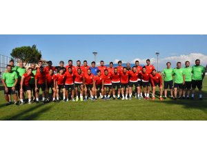 Balıkesir Baltok ligde oynayacak futbolcularını belirledi