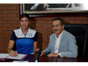 Tepebaşı voleybol takımına önemli takviye