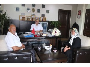 Parası çalınıp, bulunan aileden asayiş polisine teşekkür ziyareti