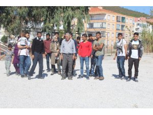 Ayvalık’ta 27 mülteci yakalandı