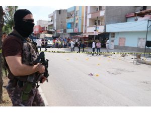 Kahvehanede torbacıların silahlı kavgası: 2 ölü, 2 yaralı