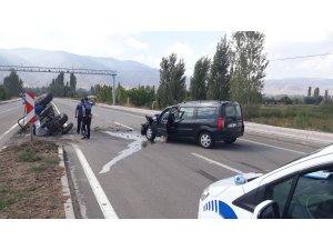 Akıncılar'da trafik kazası: 2 yaralı