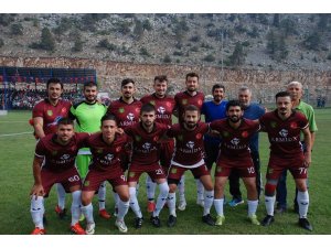 Şampiyon takımlara para ödülleri verildi
