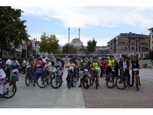 Hareketli yaşam için pedal çevirdiler