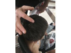 Annesiyle halı yıkayan çocuk maganda kurşunuyla yaralandı