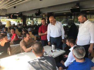 Sağlık çalışanları kahvaltıda buluştu