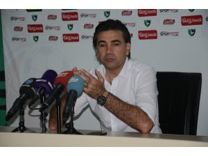 Özköylü: “Kongre kararı sonrası takım dibe vurdu”