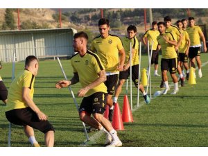 Ömer Şişmanoğlu’nun ayağındaki platin vida değiştirildi