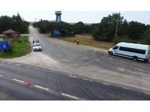 Jandarma, okul servis araçlarını denetledi