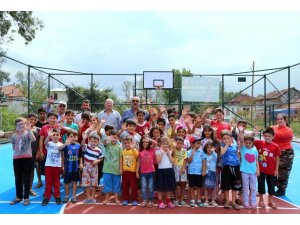 Adapazarı’na 9 yeni basketbol sahası