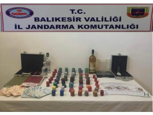 Altınoluk’ta kumar baskını