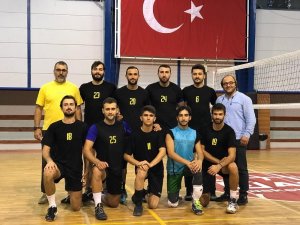 Akyazı Belediyesi erkekler voleybol takımı 2. Ligde