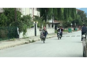 Tek teker üzerinde hareket yapan genç ölüme davetiye çıkardı