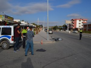 Ilgın'da minibüs ile motosiklet çarpıştı: 1 yaralı