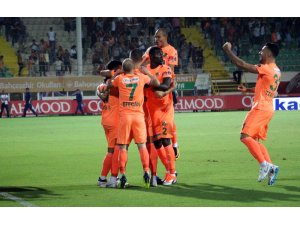 Alanyaspor, eksi 7 averajda ama...