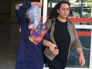 Konya'da kezzap atan kadın tutuklandı