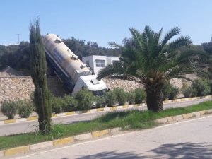 Freni boşalan vidanjör yine yola uçtu