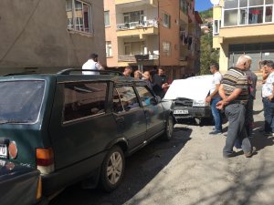 Oto hırsızları kaçtı, jandarma kovaladı