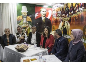 Türkmen Alevi Bektaşi Vakfı'ndan muharrem iftarı