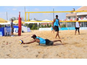 Nilüfer’de plaj voleybolu heyecanı