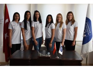 Çanakkale Belediyespor 6 oyuncuyla sözleşme imzaladı