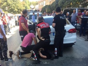 Kadını darp edip kaçan sürücü kovalamaca sonucu yakalandı
