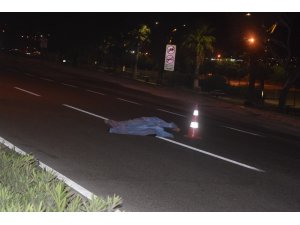 İzmir’de otomobil yayaya çarptı: 1 ölü