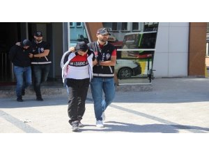 Akü hırsızları tahliye oldukları cezaevine döndü