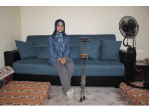 Ölü taklidi yaparak elinden kurtulduğu katilin bulunmasını istiyor