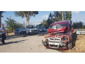 Nazilli’de zincirleme trafik kazası: 3 yaralı