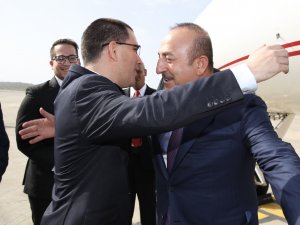 Çavuşoğlu-Arreaza ortak basın toplantısı